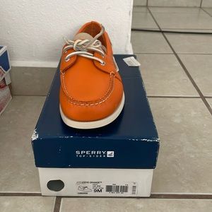 Eye orange sperry